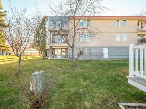 31C-2311 19 Street, Coaldale, AB - Outdoor