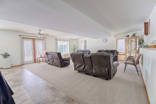 11225 Range Road 72, Rural Cypress County, AB - Indoor