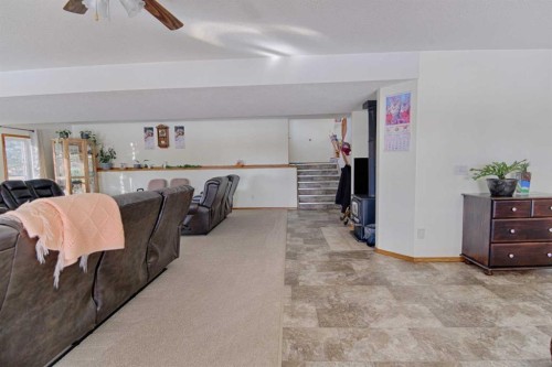 11225 Range Road 72, Rural Cypress County, AB - Indoor