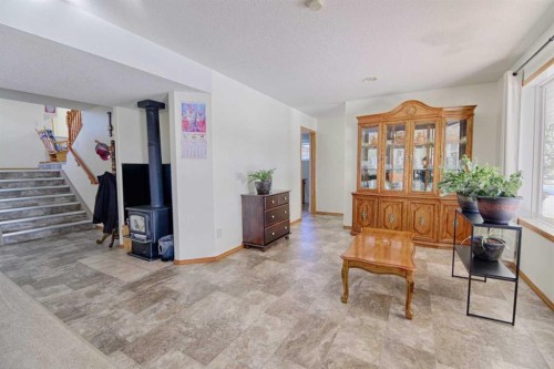 11225 Range Road 72, Rural Cypress County, AB - Indoor