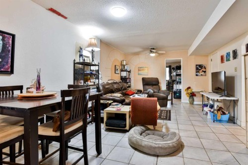 1108 10 Avenue North, Lethbridge, AB - Indoor Photo Showing Dining Room