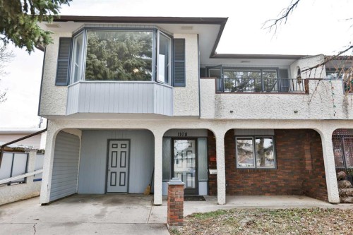 1108 10 Avenue North, Lethbridge, AB - Outdoor With Exterior