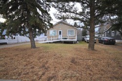 5620 54 Street  Taber, AB T1G 1L5