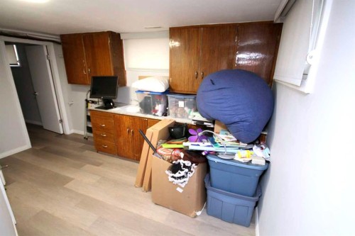 5620 54 Street, Taber, AB - Indoor