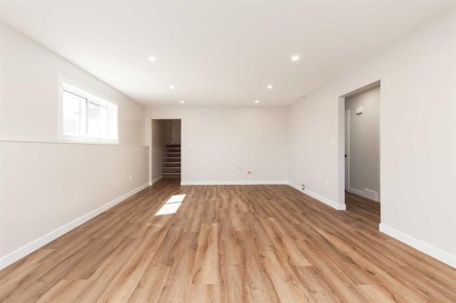 131 11 Street, Fort Macleod, AB - Indoor Photo Showing Other Room