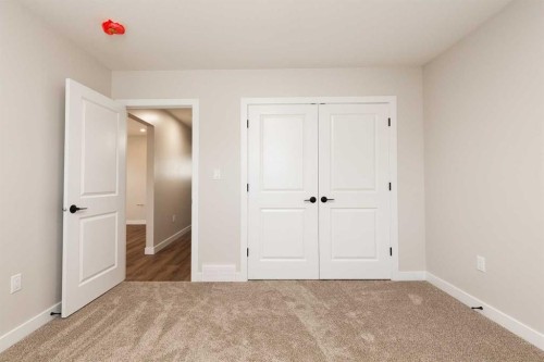 131 11 Street, Fort Macleod, AB - Indoor Photo Showing Other Room