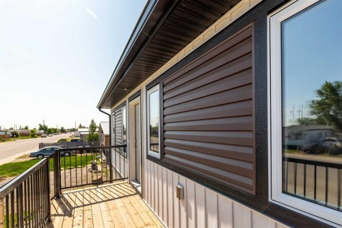 131 11 Street, Fort Macleod, AB - Outdoor With Exterior