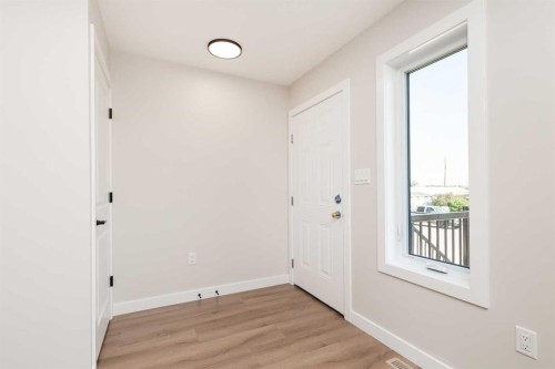 131 11 Street, Fort Macleod, AB - Indoor Photo Showing Other Room
