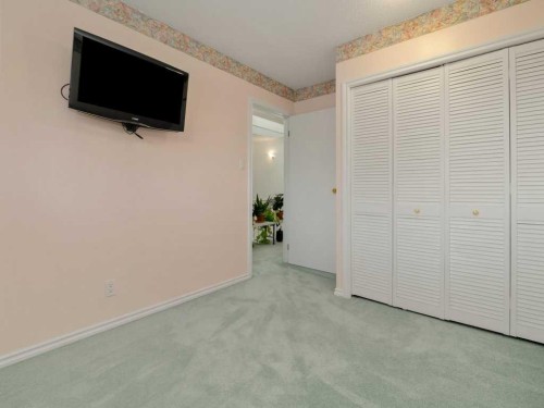 5-1520 23 Avenue North, Lethbridge, AB - Indoor Photo Showing Other Room