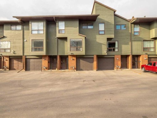 5-1520 23 Avenue NORTH Lethbridge, AB T1H 4X9