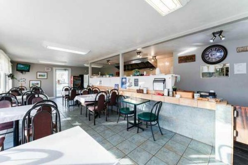 111 1 Avenue South, Coutts, AB 