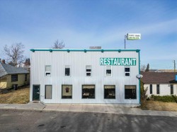 111 1 Avenue SOUTH Coutts, AB T0K 0N0