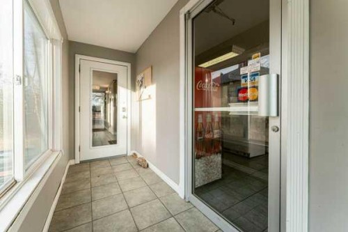 111 1 Avenue South, Coutts, AB 