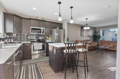 2-1180 Keystone Road West, Lethbridge, AB - Indoor Photo Showing Kitchen With Double Sink With Upgraded Kitchen