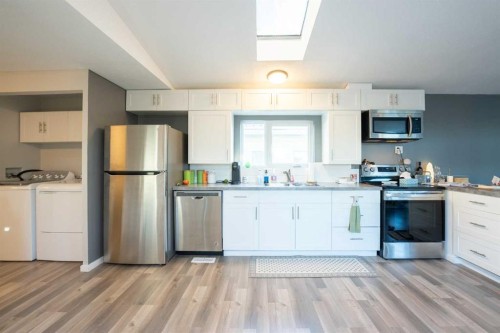 42 Westover Crescent, Claresholm, AB - Indoor