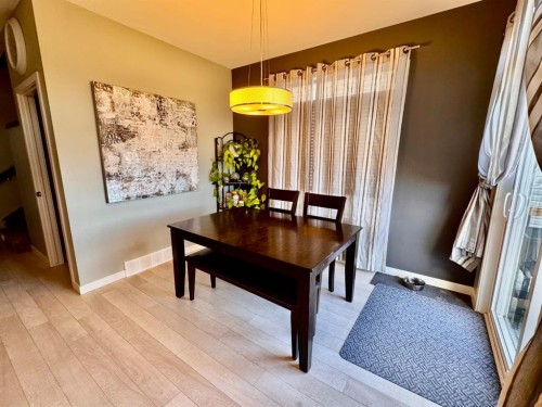 266 Lynx Road North, Lethbridge, AB - Indoor Photo Showing Other Room