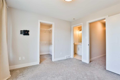 3009 46 Street South, Lethbridge, AB - Indoor