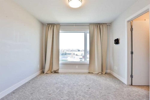 3009 46 Street South, Lethbridge, AB - Indoor