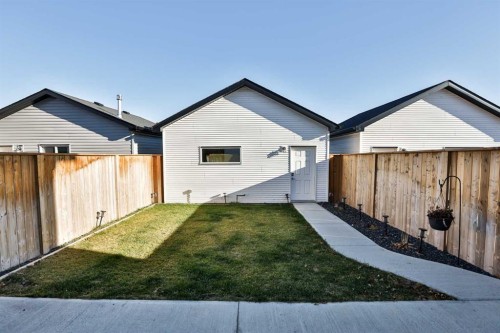 3009 46 Street South, Lethbridge, AB - Outdoor