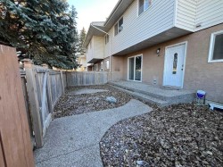 35-1915 18 Avenue NORTH Lethbridge, AB T1H 4V6