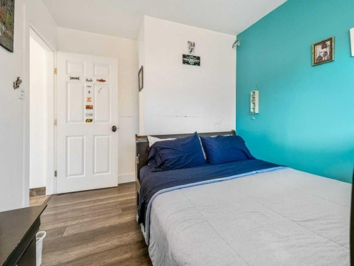 6501 22 Avenue, Coleman, AB - Indoor Photo Showing Bedroom