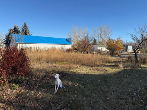 410 Grand Avenue, Carmangay, AB 