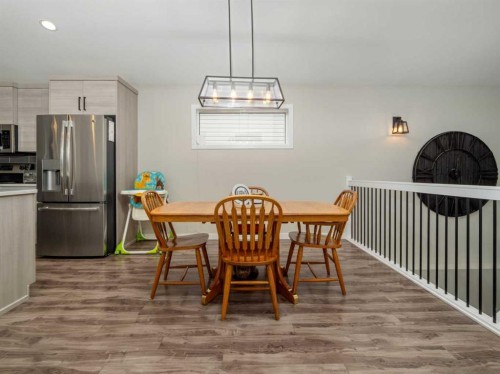 218 Grassland Boulevard West, Lethbridge, AB - Indoor