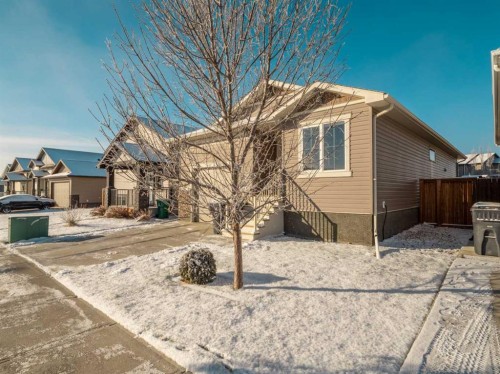 218 Grassland Boulevard West, Lethbridge, AB - Outdoor
