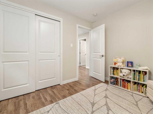 218 Grassland Boulevard West, Lethbridge, AB - Indoor Photo Showing Other Room