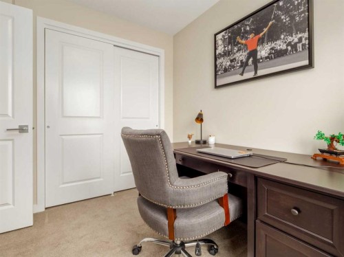 218 Grassland Boulevard West, Lethbridge, AB - Indoor Photo Showing Office