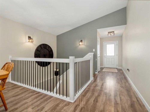 218 Grassland Boulevard West, Lethbridge, AB - Indoor Photo Showing Other Room