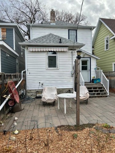 1263 5 Avenue South, Lethbridge, AB - Outdoor With Exterior