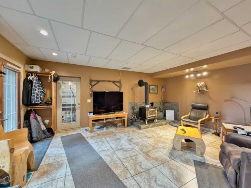 109 Adanac Rise, Hillcrest, AB - Indoor