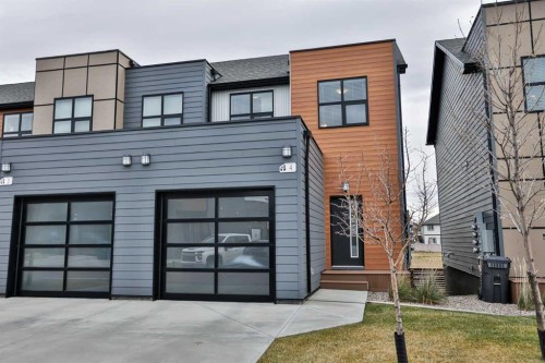 4-73 Aquitania Circle WEST Lethbridge, AB T1J 5M5