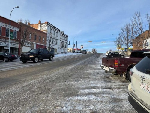 232 Main Street, Cardston, AB 