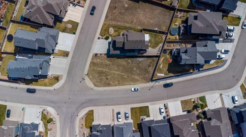 14 Canyon Estates Lane W, Lethbridge, AB 