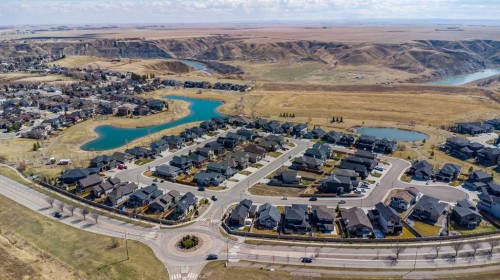 14 Canyon Estates Lane W, Lethbridge, AB 