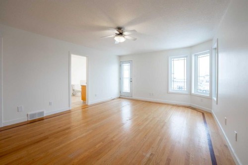 119 Grand River Boulevard West, Lethbridge, AB - Indoor Photo Showing Other Room