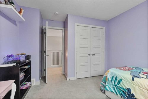 806 Miners Boulevard West, Lethbridge, AB - Indoor Photo Showing Bedroom