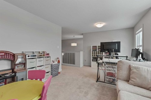806 Miners Boulevard West, Lethbridge, AB - Indoor