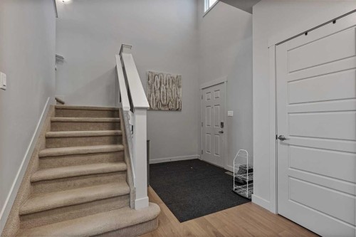 806 Miners Boulevard West, Lethbridge, AB - Indoor Photo Showing Other Room