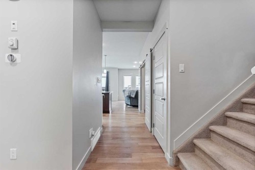 806 Miners Boulevard West, Lethbridge, AB - Indoor Photo Showing Other Room