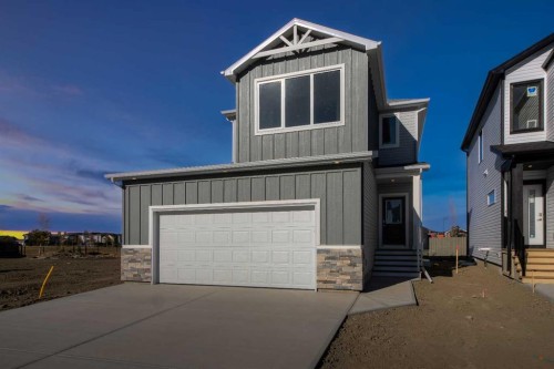 4517 31 Avenue South, Lethbridge, AB - Outdoor