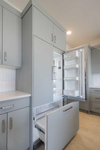 4517 31 Avenue South, Lethbridge, AB - Indoor