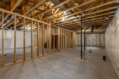 112 E 300 S, Raymond, AB - Indoor Photo Showing Basement