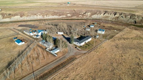 95041A Hwy 2, Fort Macleod, AB -  With View