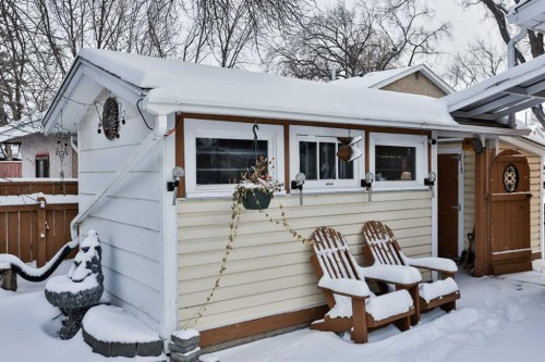 1807 2 Avenue North, Lethbridge, AB - Outdoor