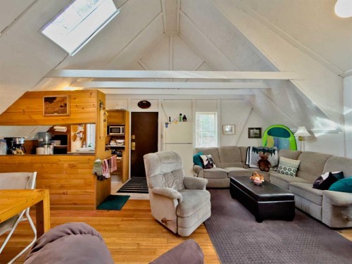 36 Lee Lake, Rural Pincher Creek No. 9, M.D. Of, AB - Indoor Photo Showing Other Room