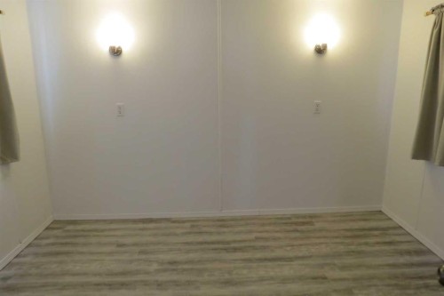 7 Parkland Estates, Raymond, AB 