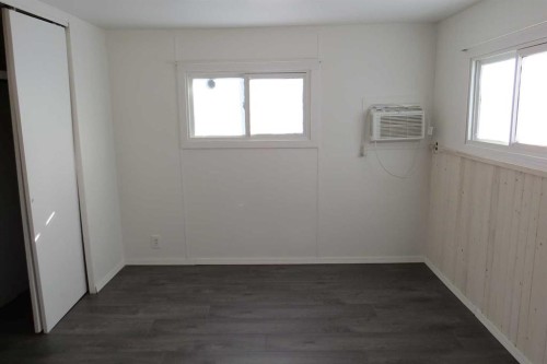 7 Parkland Estates, Raymond, AB 